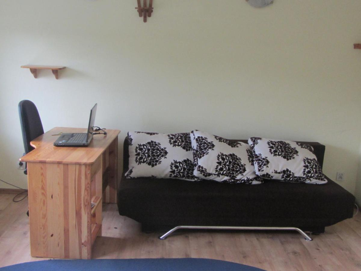 Spacious Holiday Home In Stara Kamienica With Pond Luaran gambar